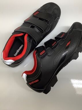 Tommaso Ladies Red Bike Shoe -Size 7